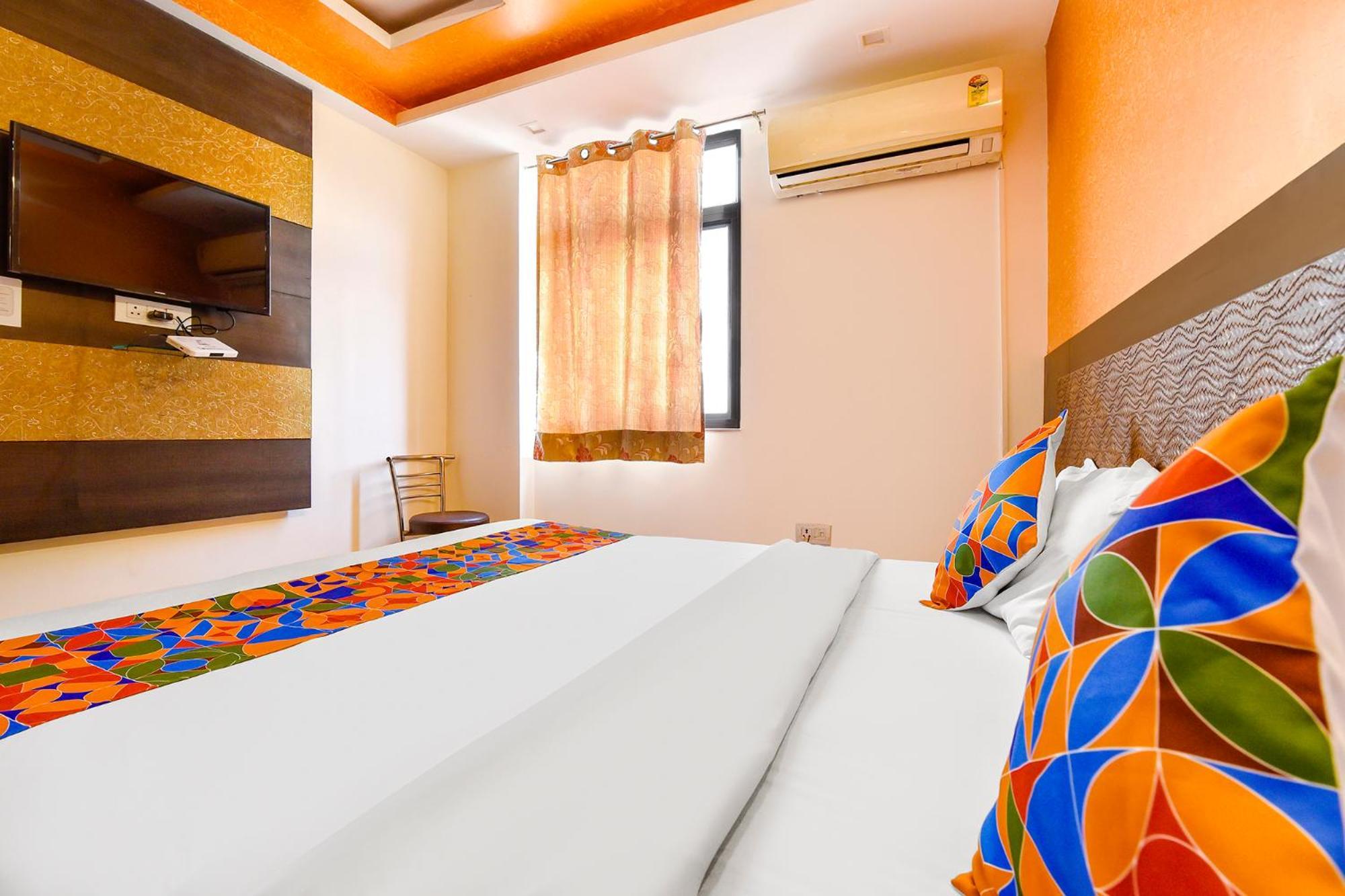 Fabhotel Prestige Elite - Nashik Road Bagian luar foto