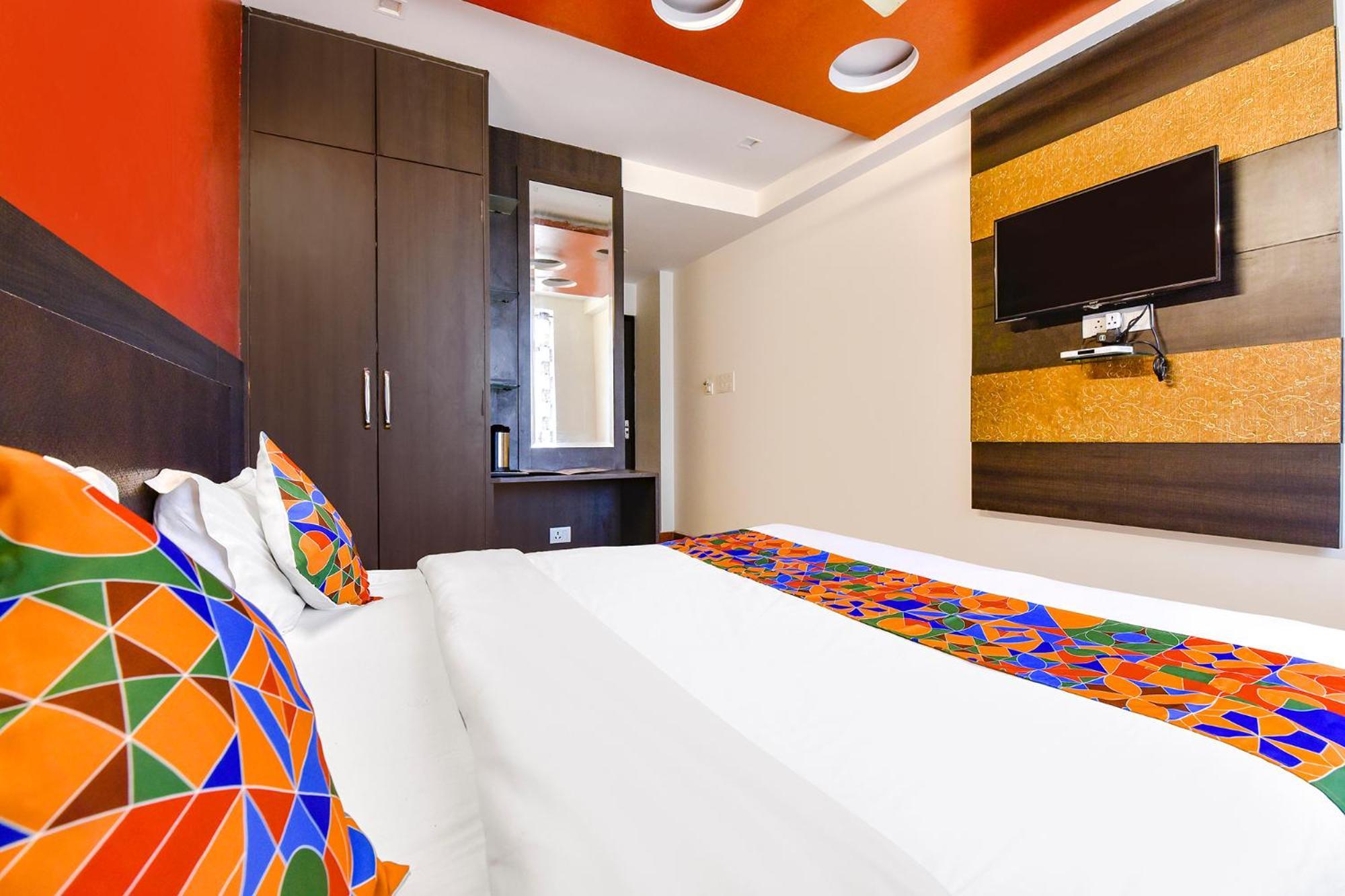 Fabhotel Prestige Elite - Nashik Road Bagian luar foto