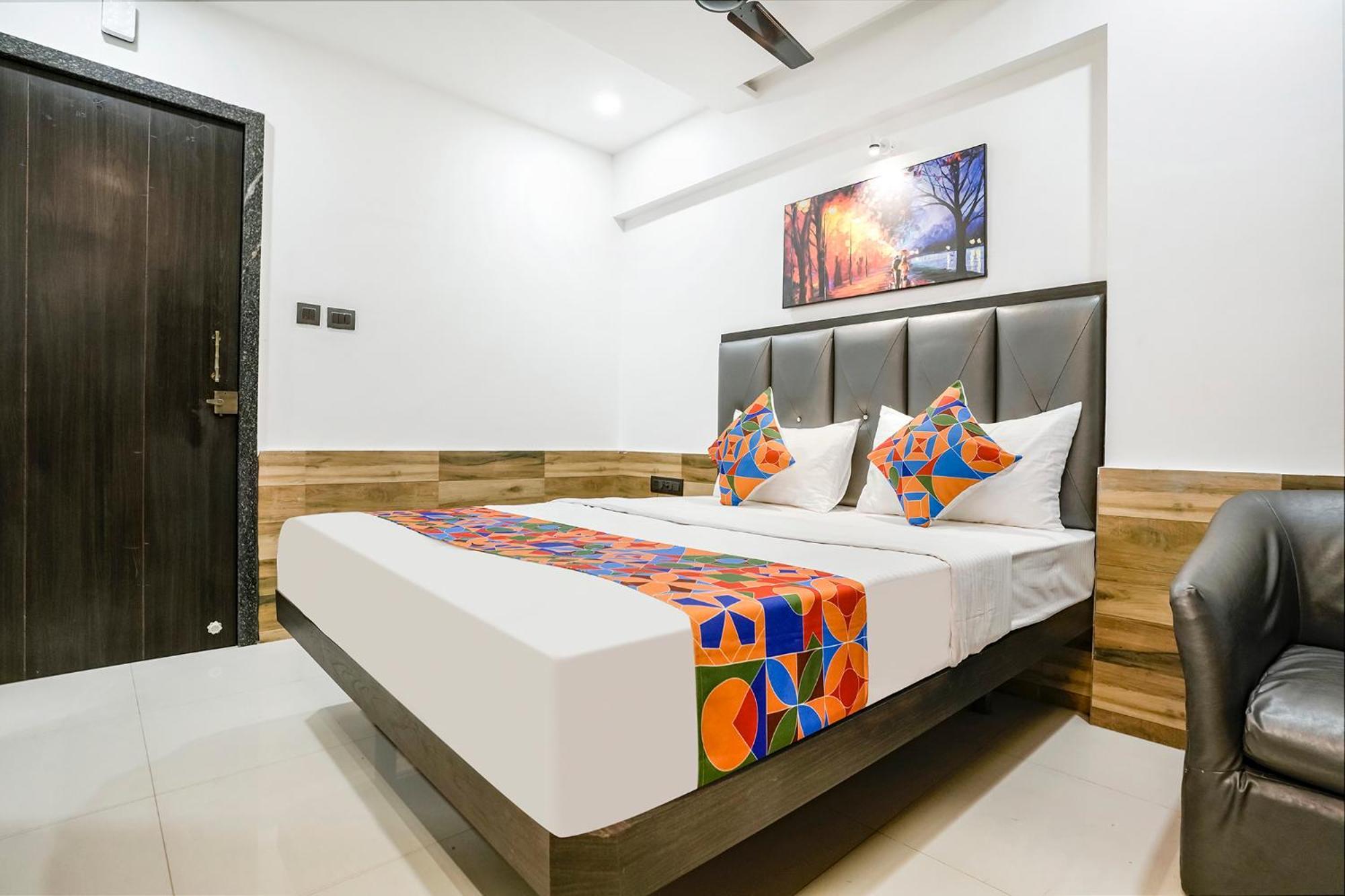 Fabhotel Prestige Elite - Nashik Road Bagian luar foto