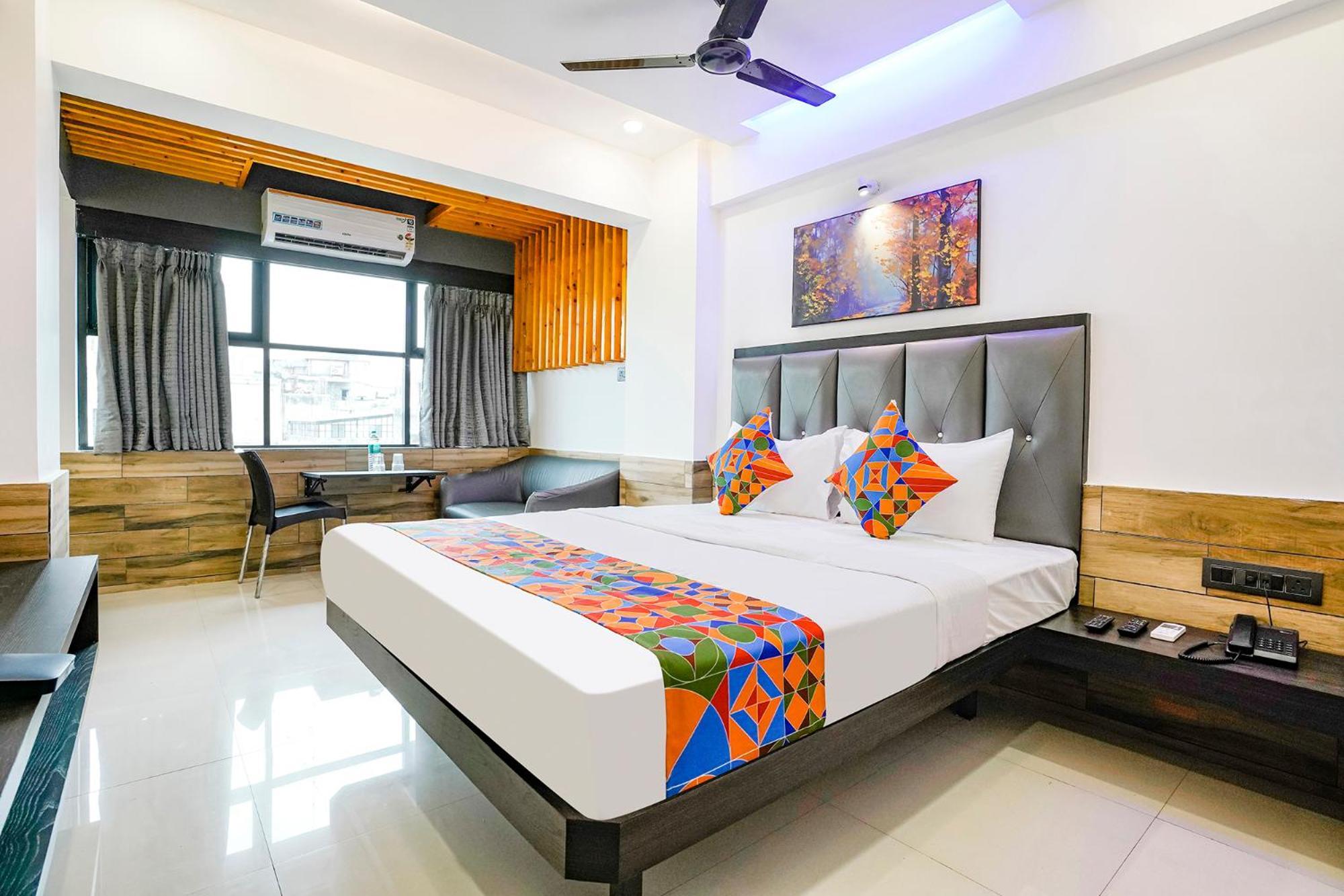 Fabhotel Prestige Elite - Nashik Road Bagian luar foto