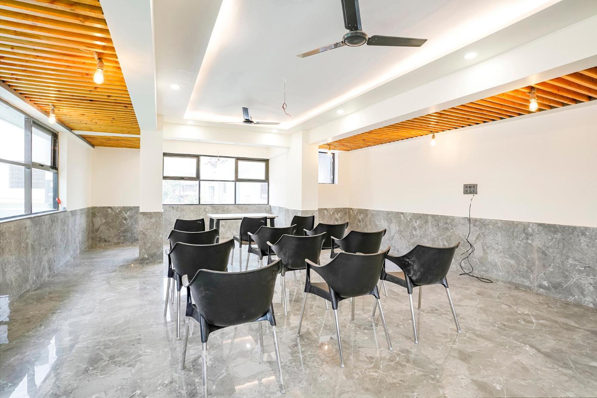 Fabhotel Prestige Elite - Nashik Road Bagian luar foto